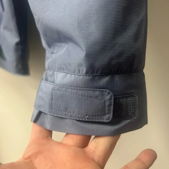 NWT Eddie Bauer Kids Navy and Light Blue Raincoat 3-in-1 Lightweight Jacket - Picture 11 of 16